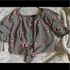 White & Black Striped Shirt With Flowers Size Small